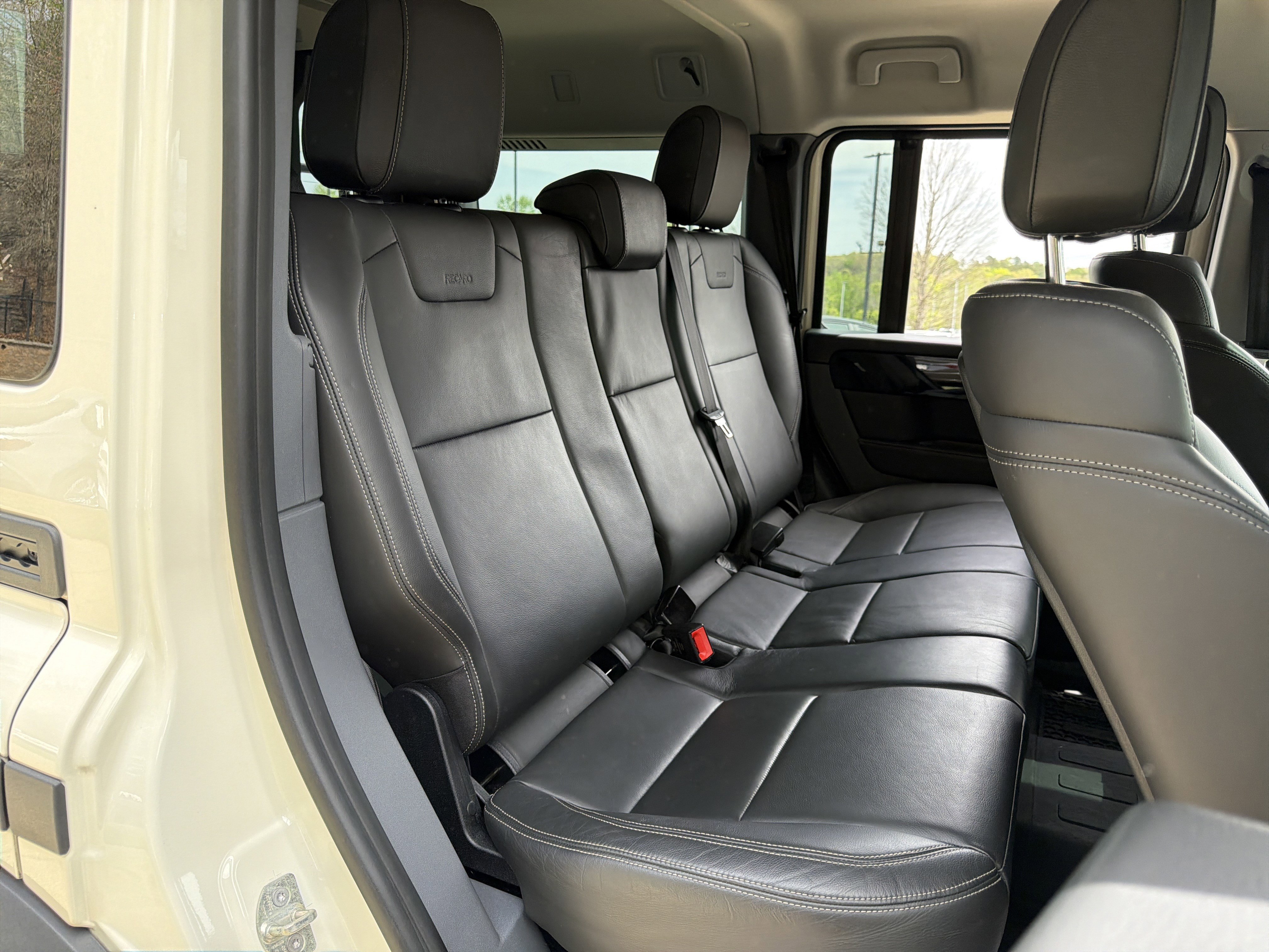 Used 2024 INEOS Grenadier Fieldmaster Edition image 15