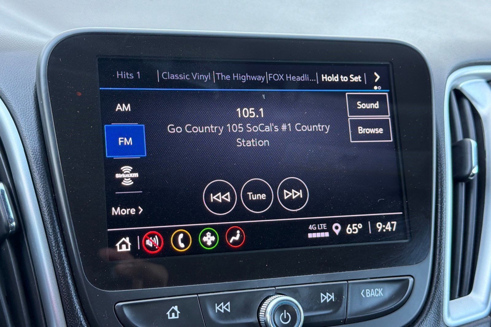 Used 2024 Chevrolet Malibu LT image 23