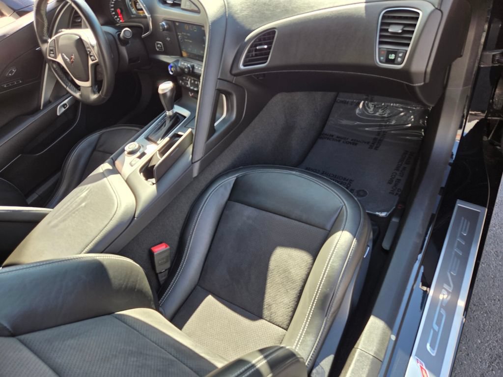 Used 2014 Chevrolet Corvette Stingray Convertible w/ 2LT Preferred Equipment Group RWD image 17