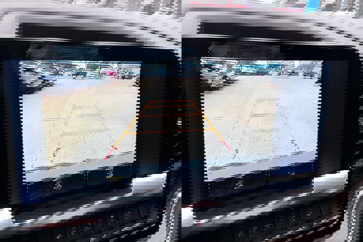 Certified 2025 Chevrolet Silverado 1500 LT image 26