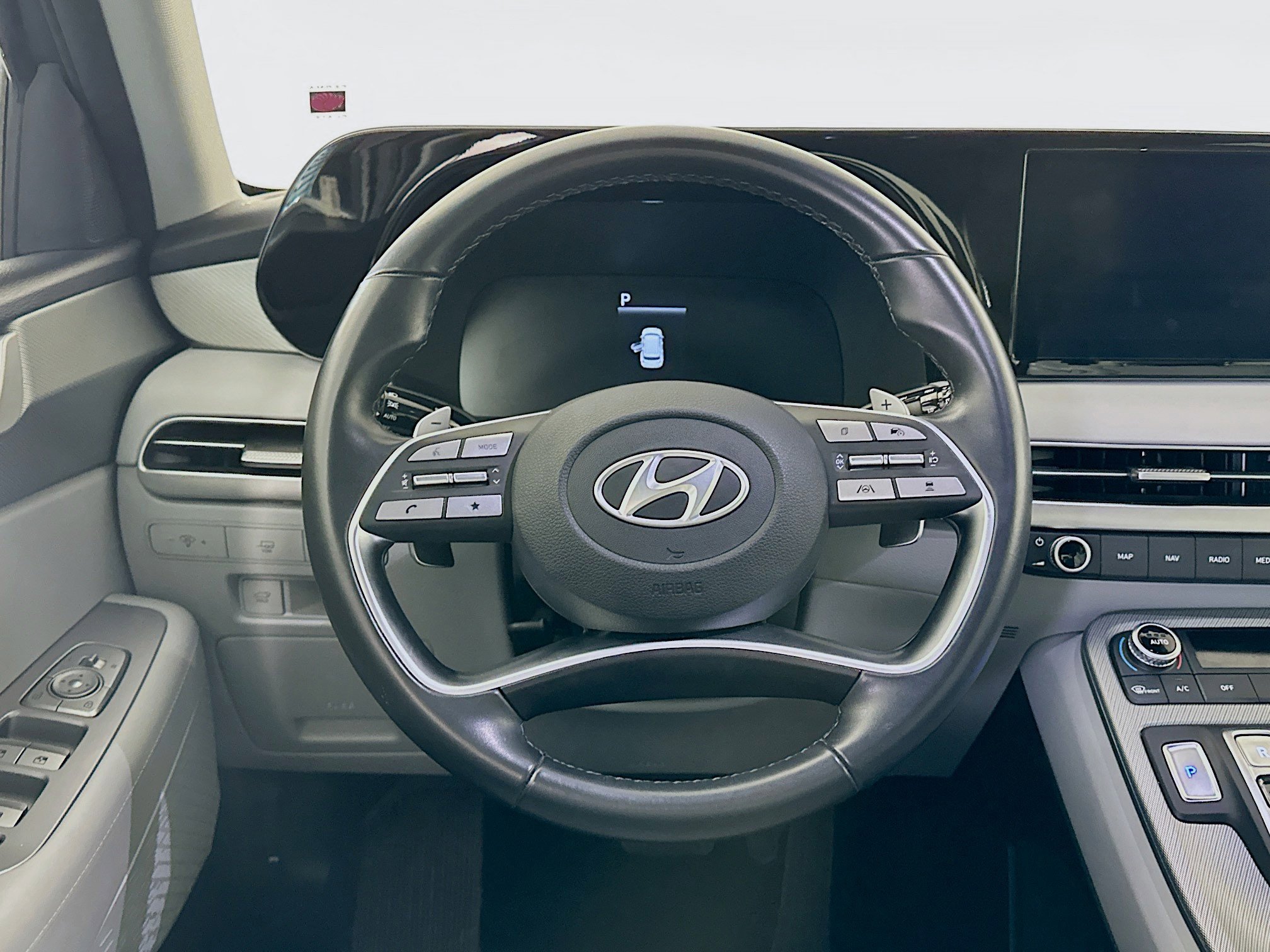 Used 2025 Hyundai Palisade SEL image 18