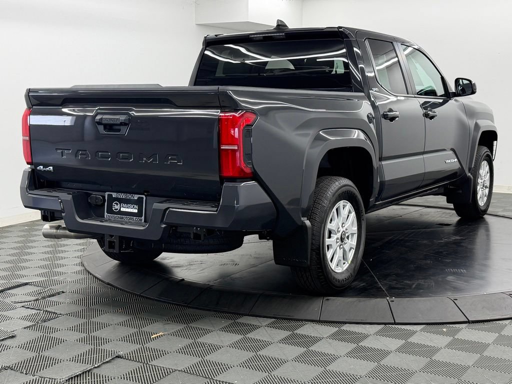 Used 2026 Toyota Tacoma SR5 AWD/4WD image 10