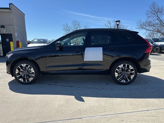 New 2026 Volvo XC60 B5 Plus w/ Protection Package Premier image 4