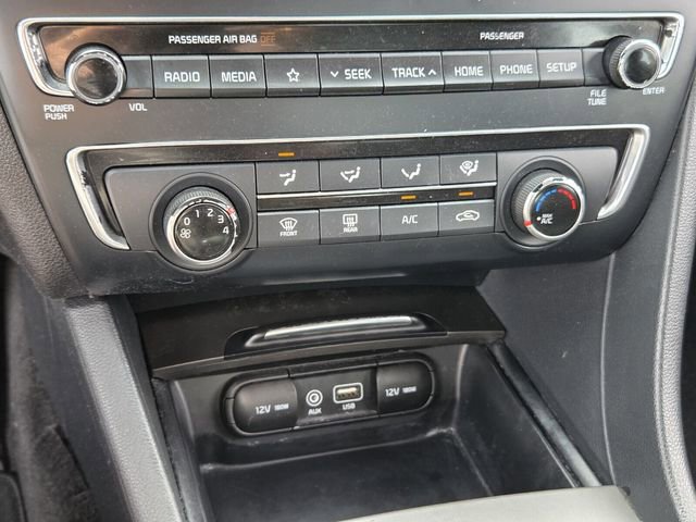 Used 2020 Kia Optima LX FWD image 19