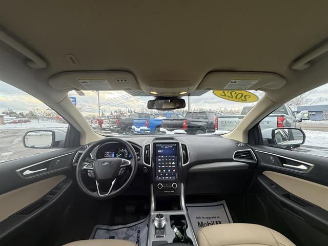 Used 2022 Ford Edge SEL w/ Convenience Package image 19