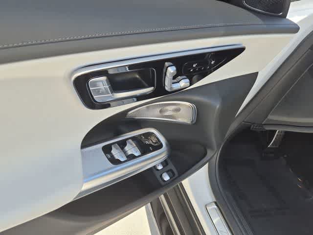 Certified 2026 Mercedes-Benz E 53 AMG e 4MATIC Sedan image 16