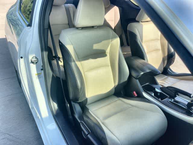 Used 2015 Honda Accord EX-L image 12