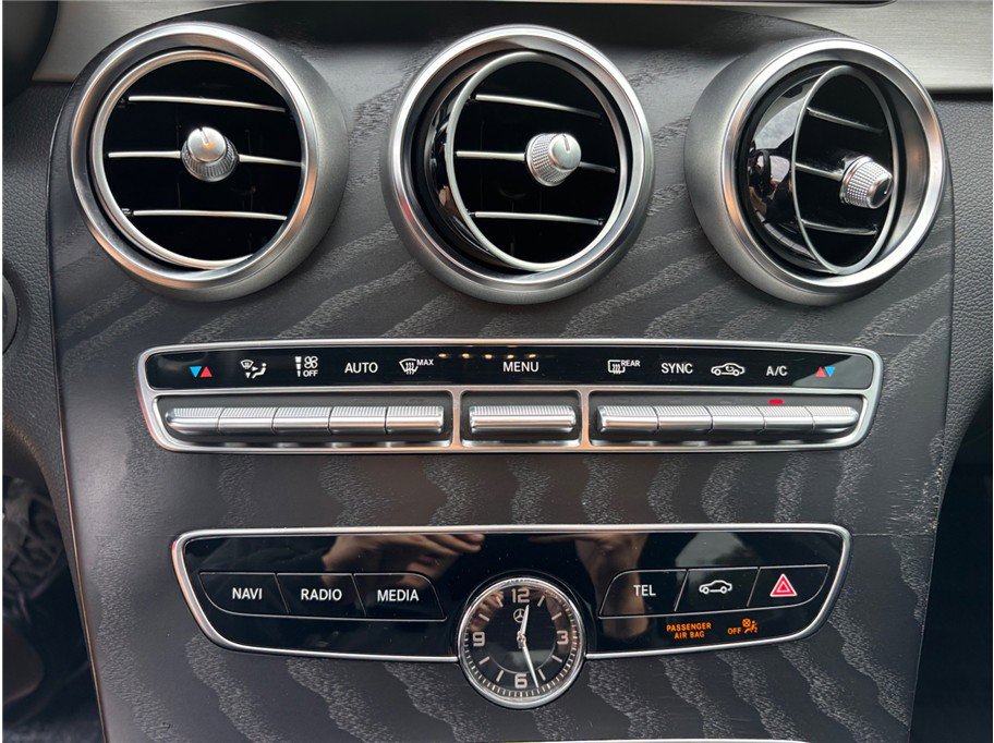 Used 2019 Mercedes-Benz C 300 C 300 Sedan 4D image 29