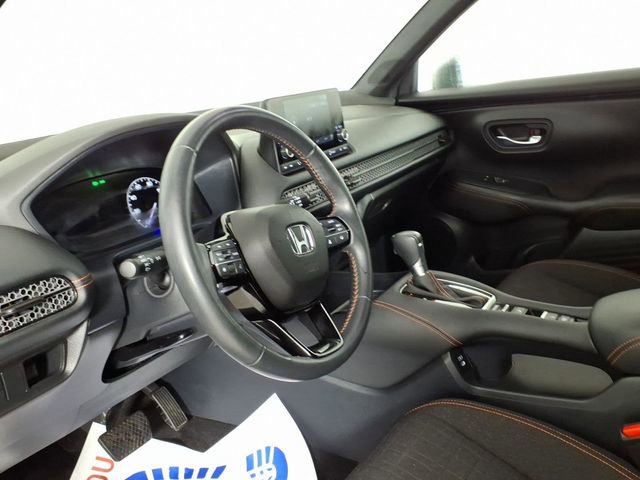 Used 2024 Honda HR-V Sport image 12