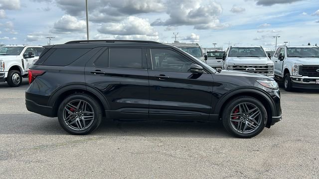 Certified 2025 Ford Explorer ST image 2
