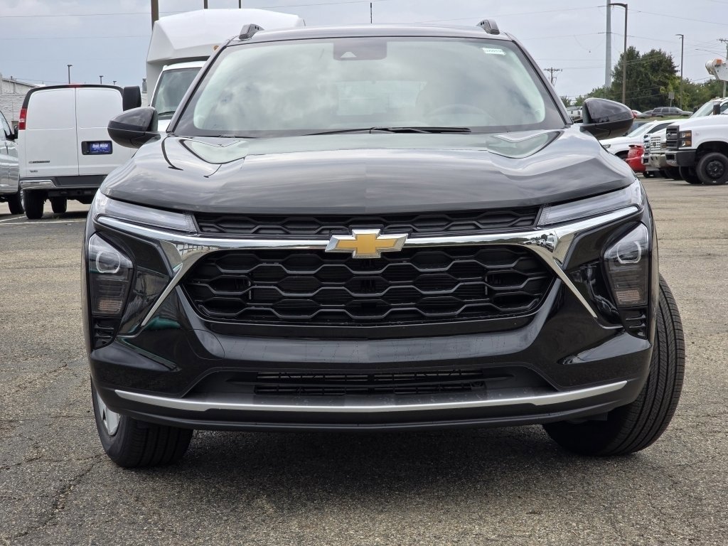 New 2026 Chevrolet Trax LT w/ Driver Confidence Package image 10