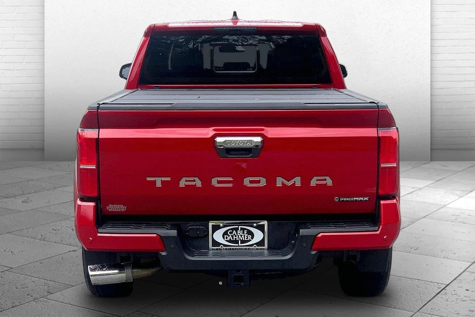 Used 2025 Toyota Tacoma Limited AWD/4WD image 3