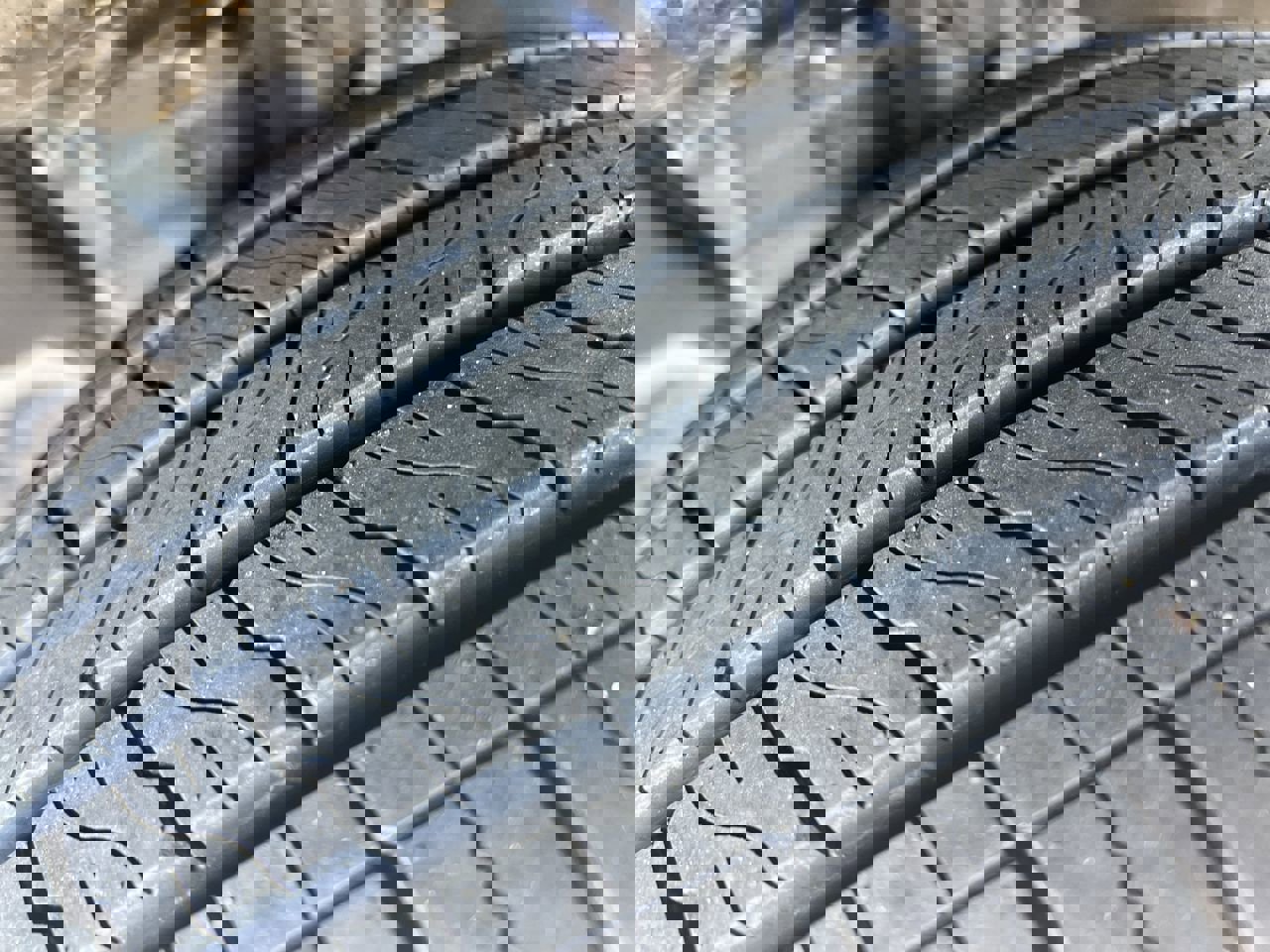 Used 2023 Toyota Highlander Limited image 12