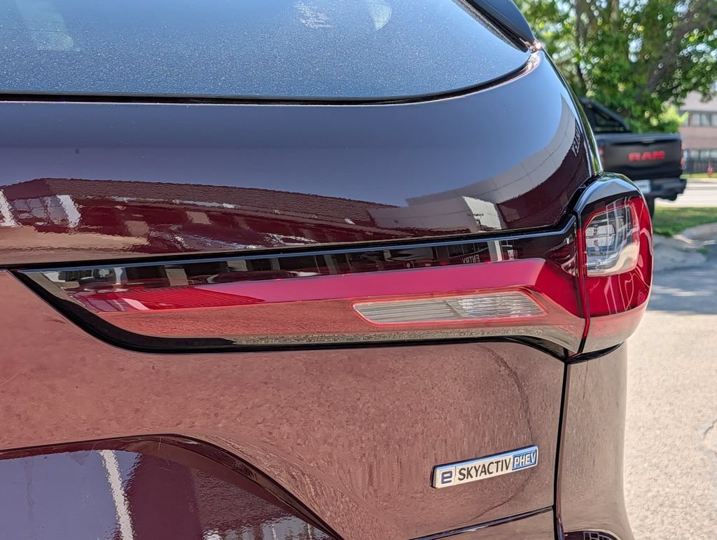 Used 2025 MAZDA CX-90 Plug-In Hybrid w/Premium Sport AWD/4WD image 9