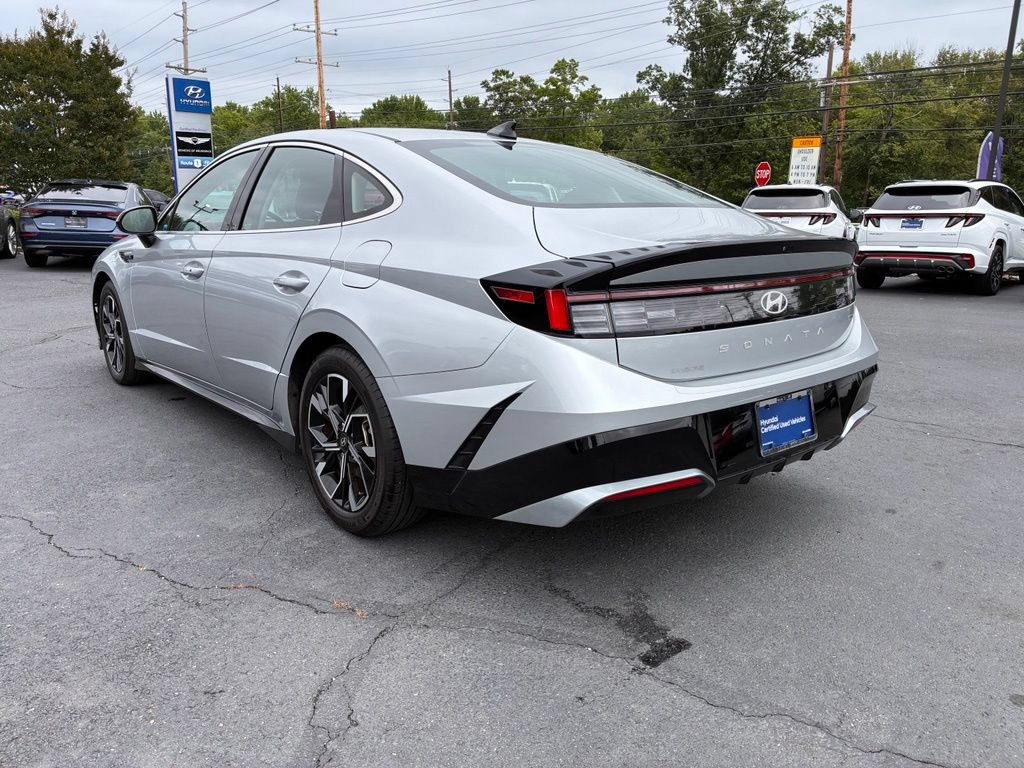 Used 2024 Hyundai Sonata SEL AWD/4WD image 5
