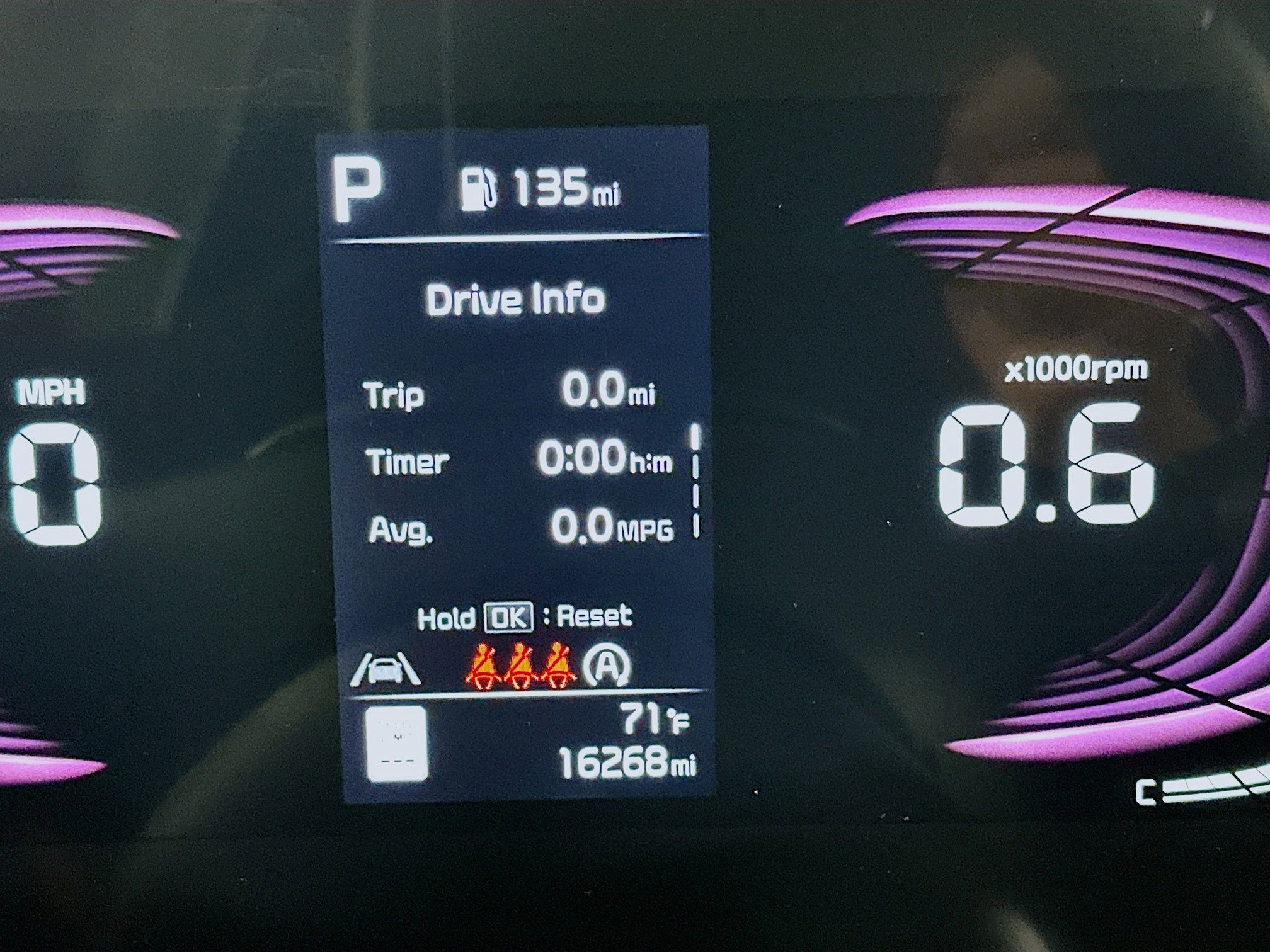 Used 2024 Kia Sportage EX image 19