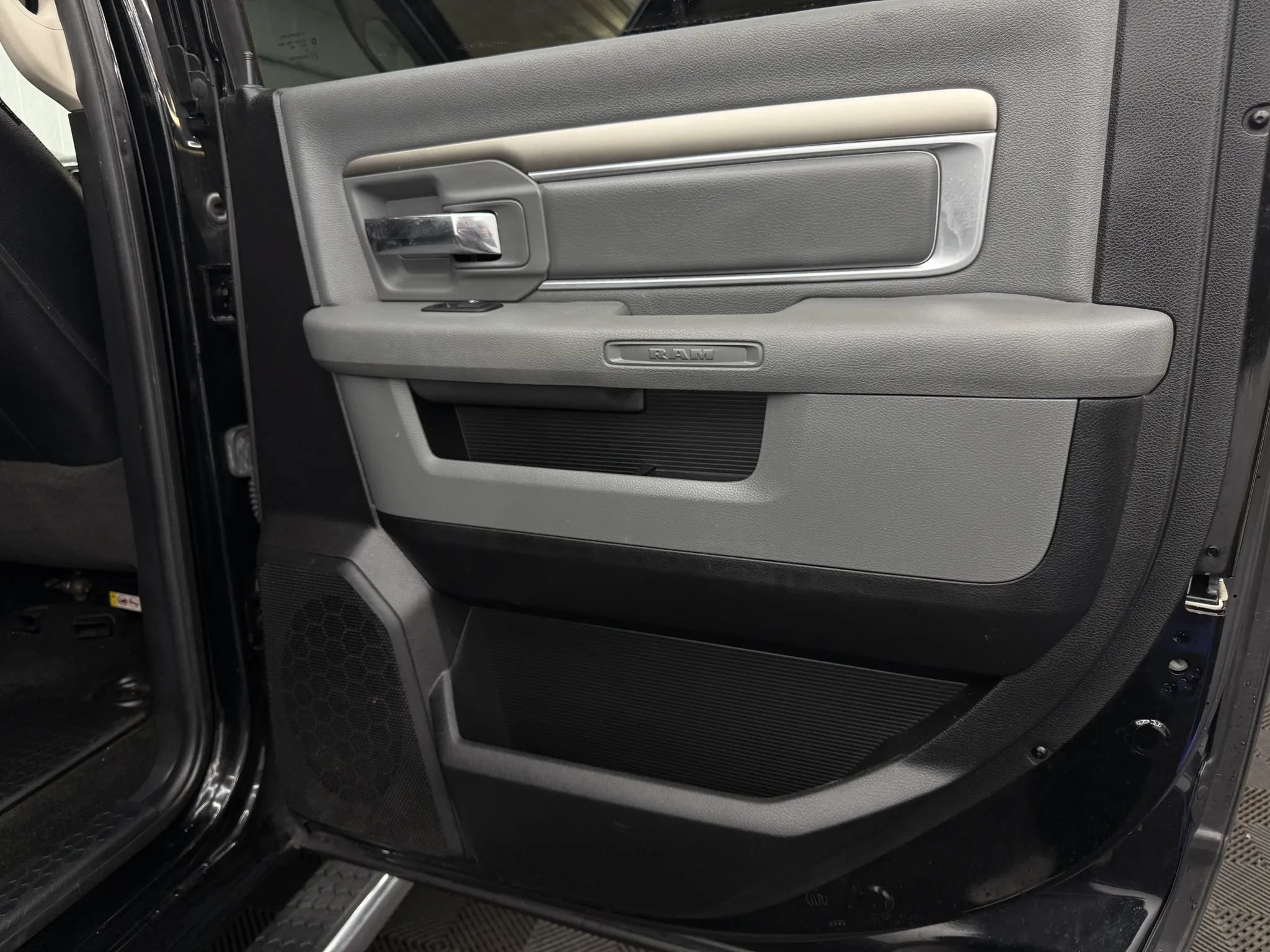 Used 2014 RAM 1500 Big Horn AWD/4WD image 8