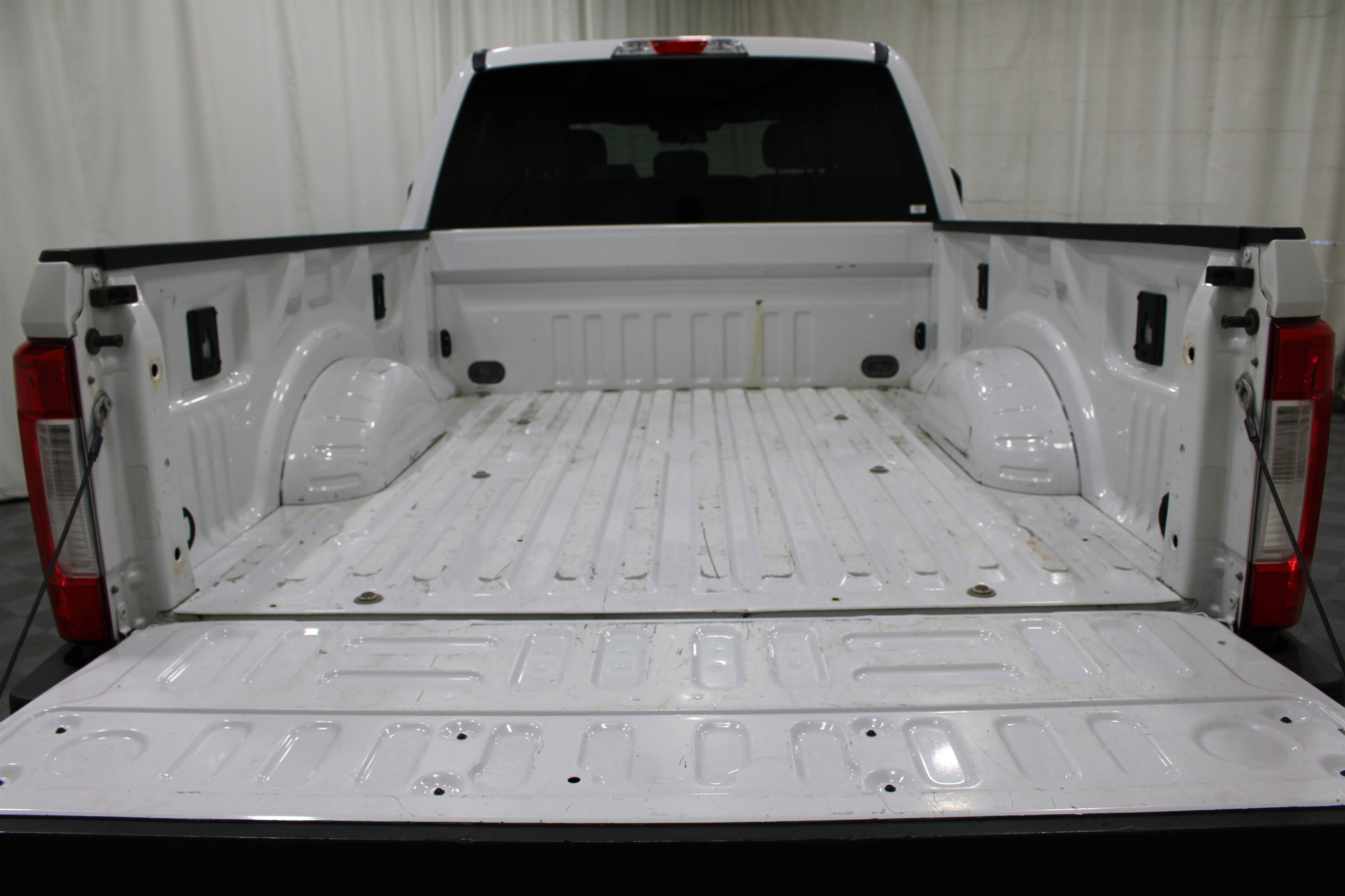 Used 2019 Ford F250 XLT w/ XLT Premium Package image 23