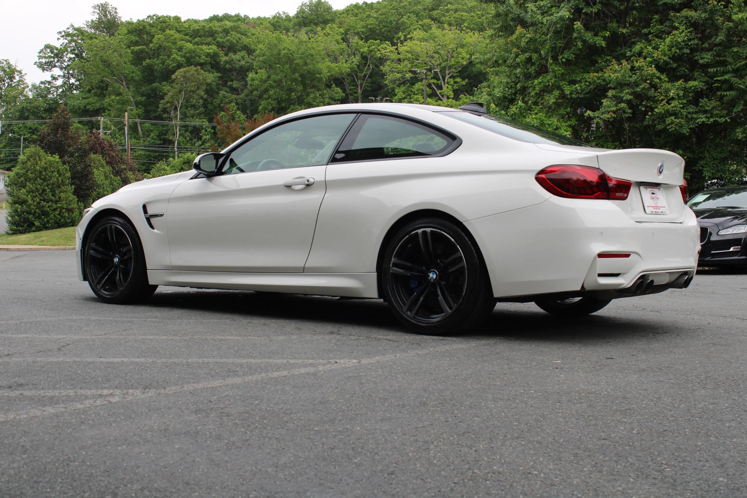 Used 2018 BMW M4 Coupe RWD image 5