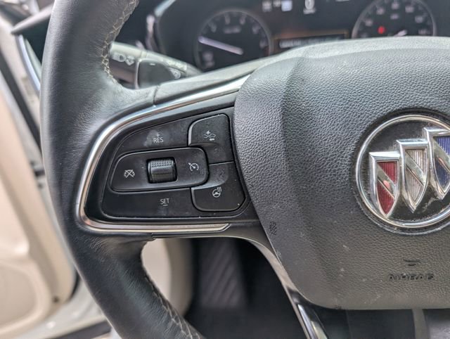 Used 2021 Buick Envision Avenir w/ Technology Package II AWD/4WD image 17