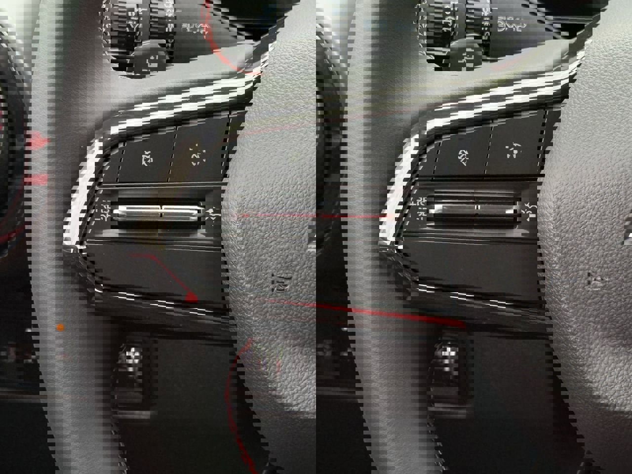 New 2026 Chevrolet Equinox EV RS image 13