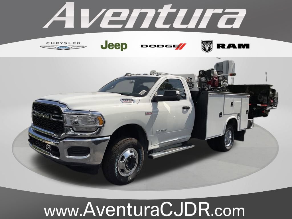 Used 2022 RAM 3500 Tradesman image 1