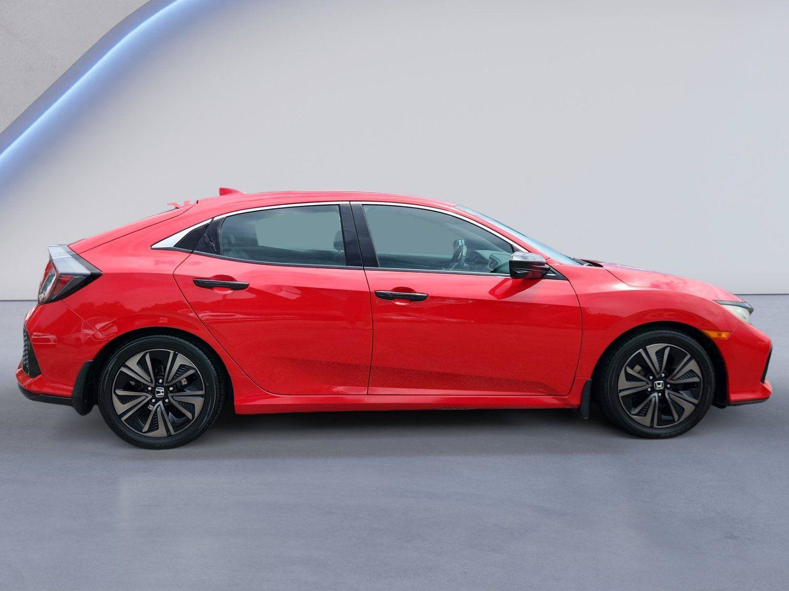 Used 2017 Honda Civic EX-L image 2