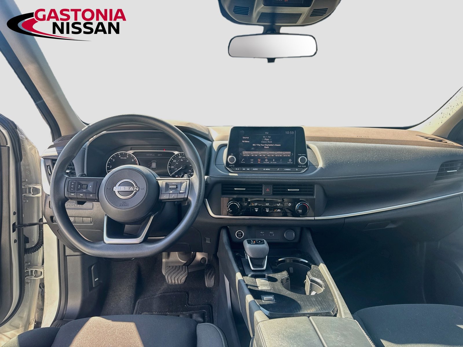 Used 2023 Nissan Rogue S FWD image 27