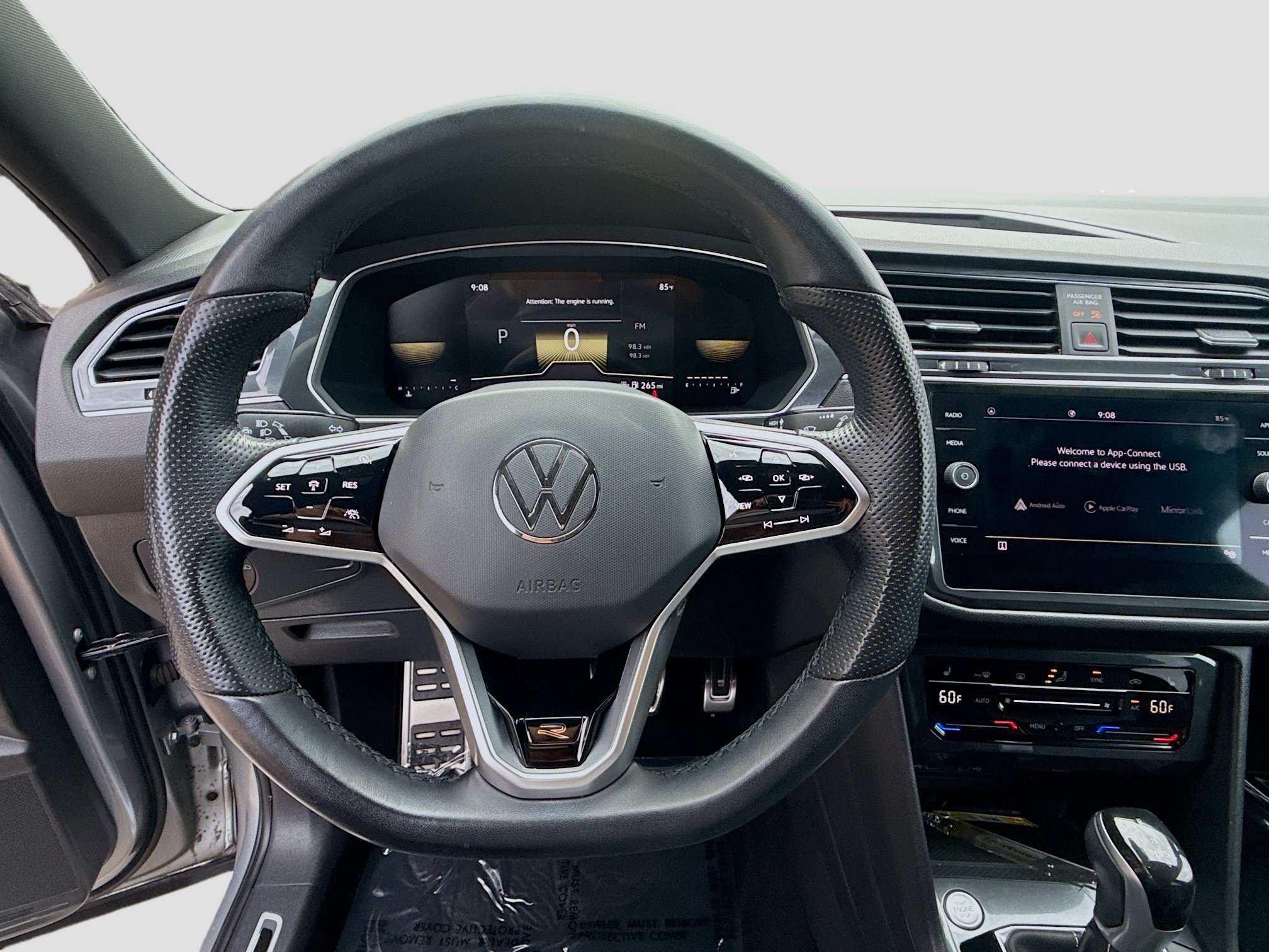 Used 2023 Volkswagen Tiguan SE R-Line FWD image 10