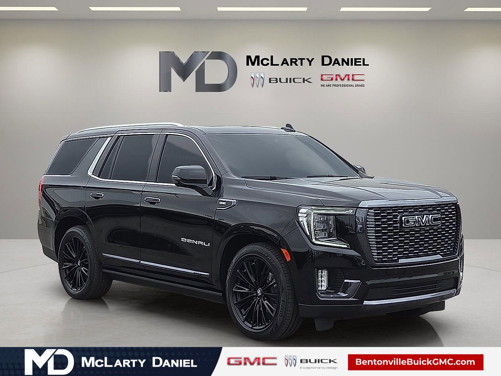 Certified 2023 GMC Yukon Denali Ultimate image 1