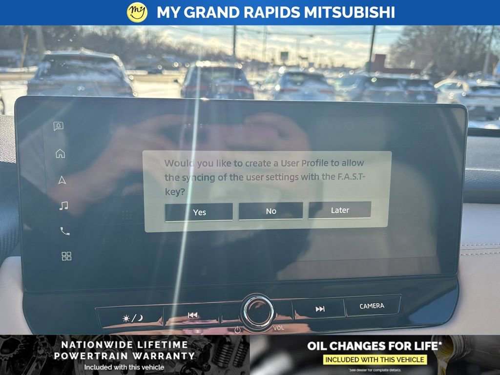 New 2026 Mitsubishi Outlander SEL image 20