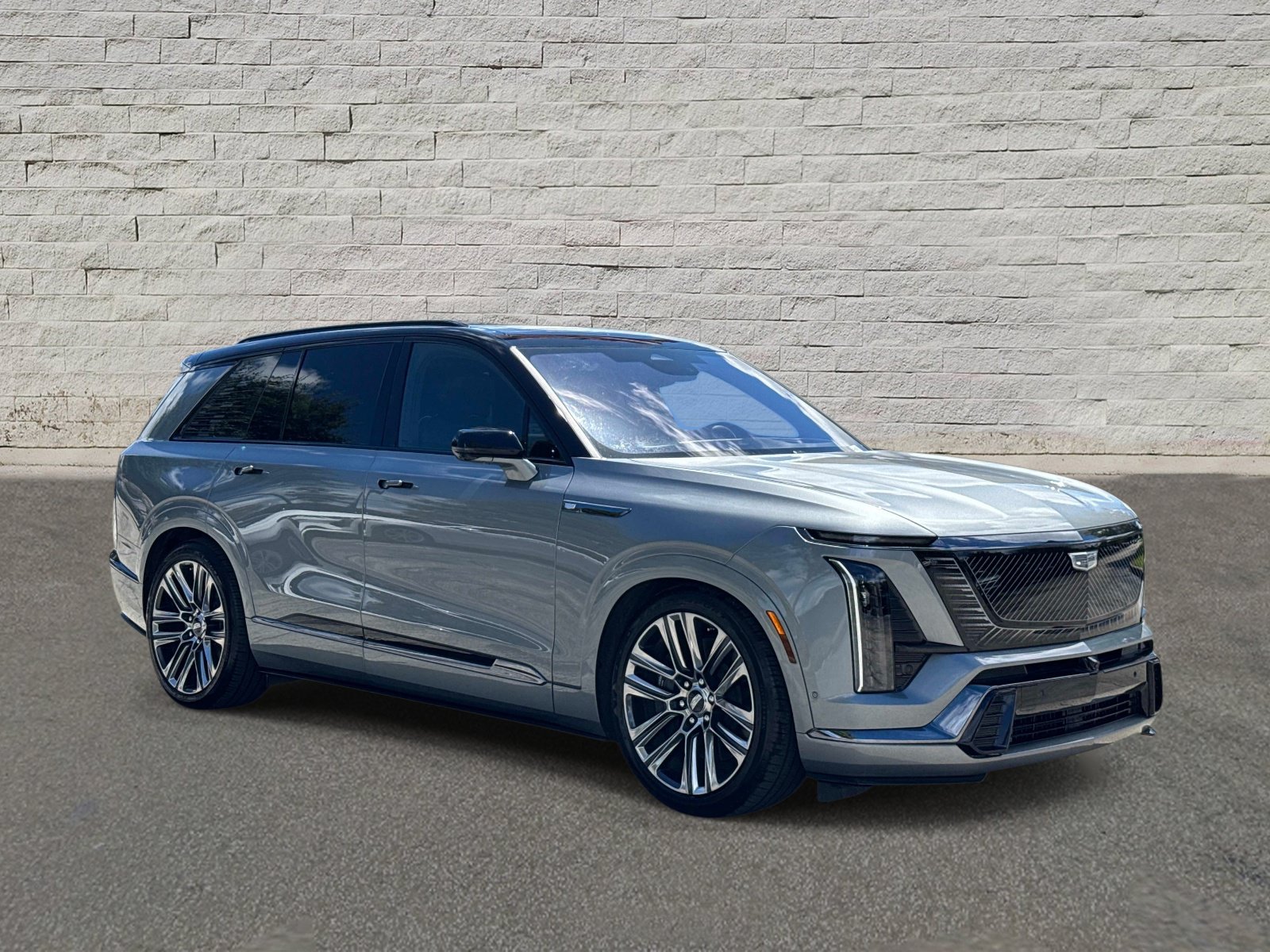 Used 2026 Cadillac Vistiq Premium Luxury w/ LPO, Floor Liner Package AWD/4WD image 6