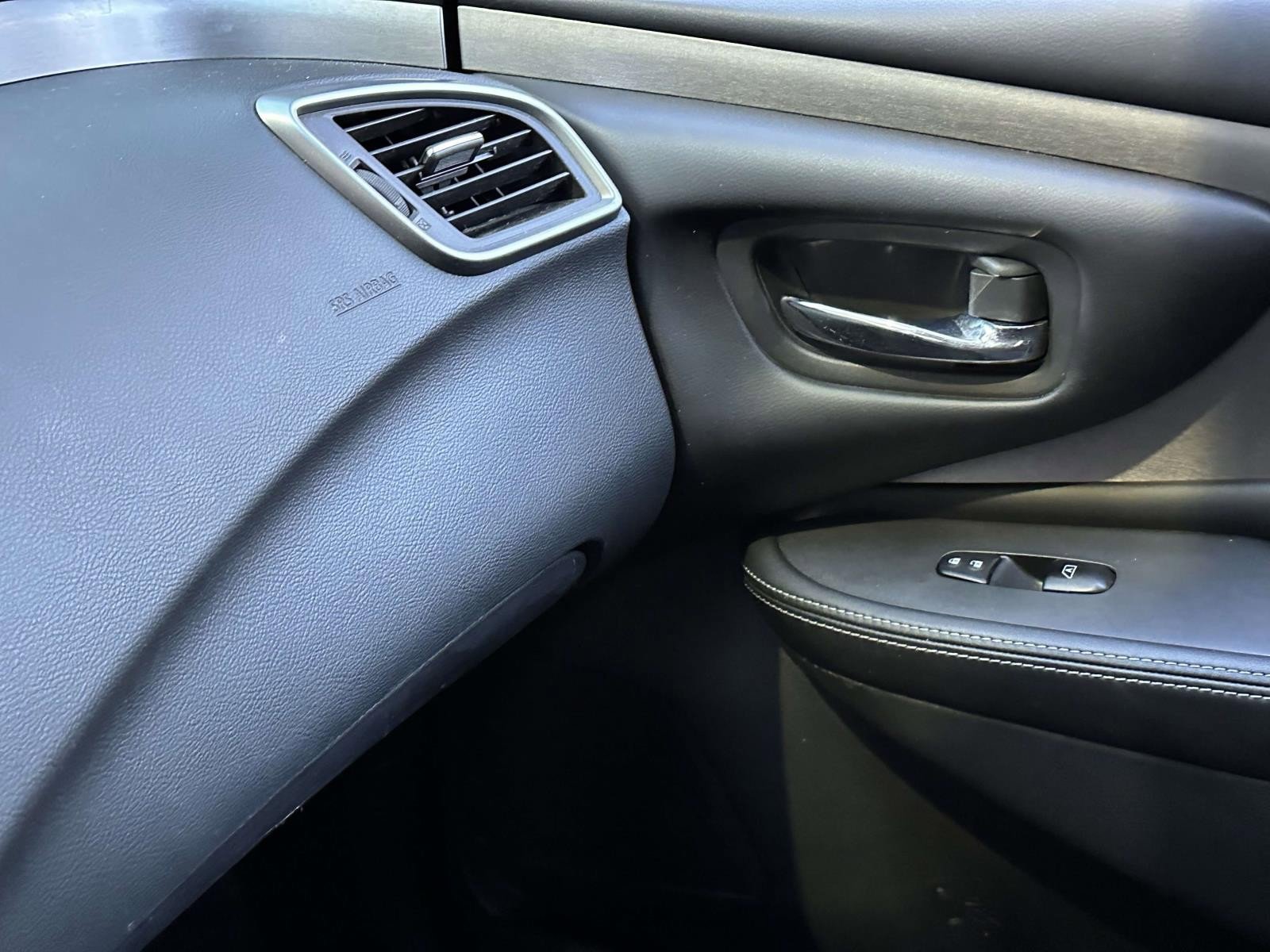 Used 2020 Nissan Murano SV image 24