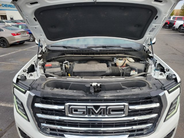 Used 2025 GMC Yukon XL Elevation w/ Elevation Premium Package AWD/4WD image 36