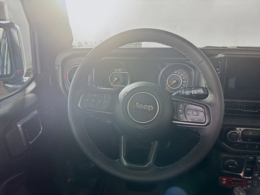 New 2025 Jeep Wrangler Unlimited Rubicon image 14