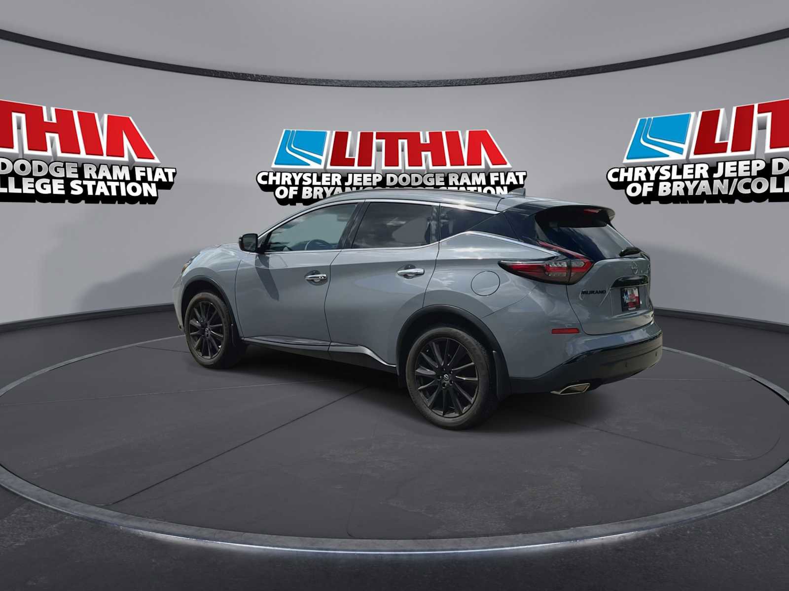 Used 2024 Nissan Murano SV w/ SV Midnight Edition Package image 6