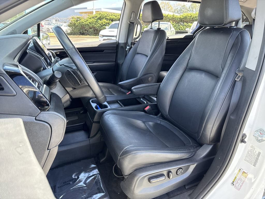 Used 2024 Honda Odyssey Touring image 16