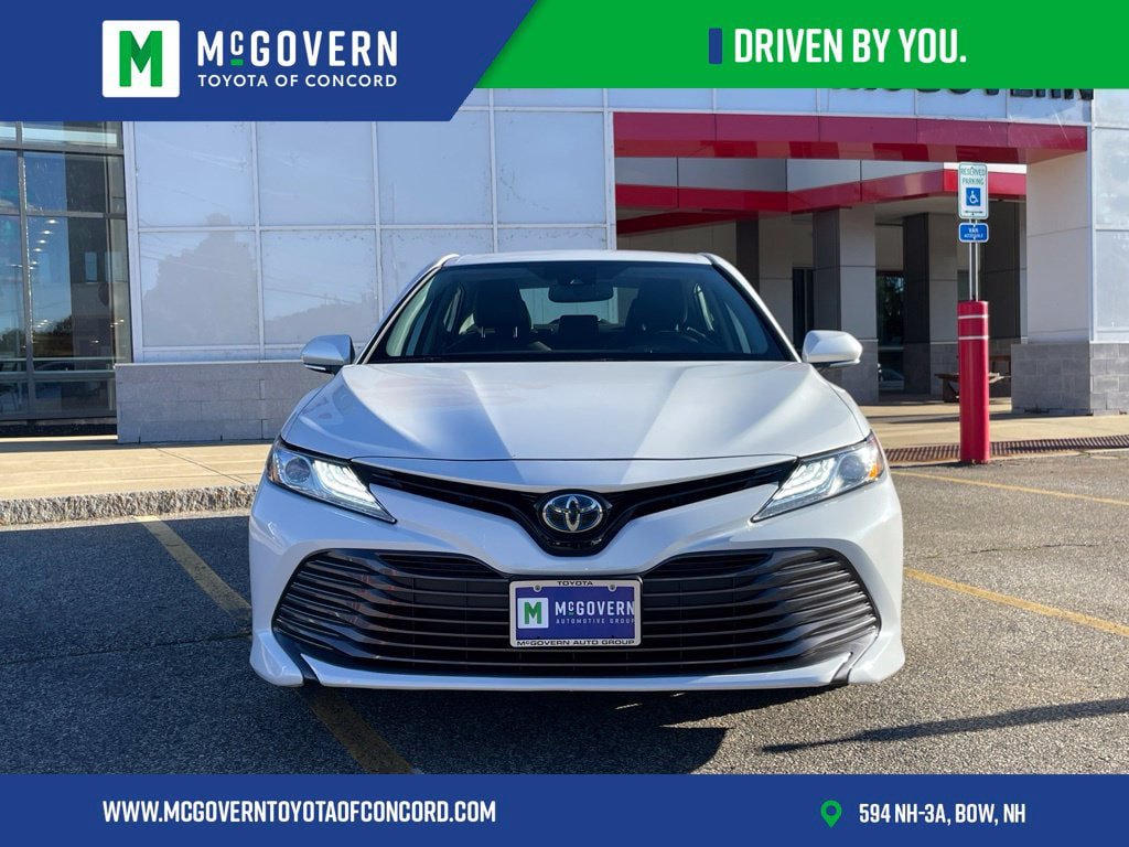 Used 2019 Toyota Camry XLE FWD image 8