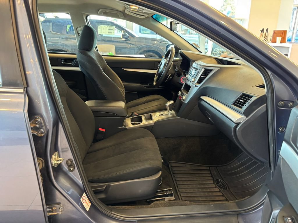 Used 2014 Subaru Legacy 2.5i AWD/4WD image 22