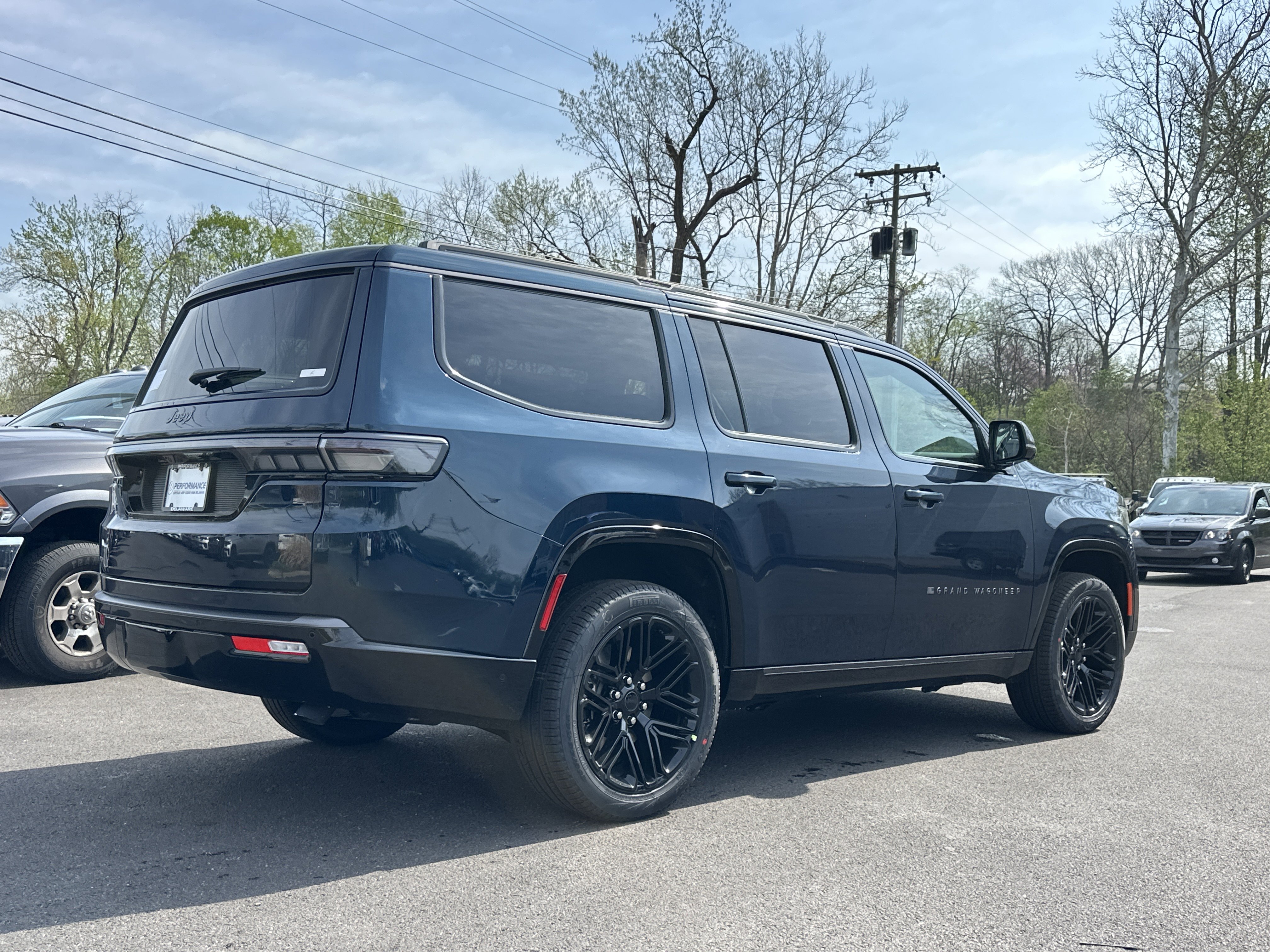 New 2026 Jeep Grand Wagoneer Limited AWD/4WD image 17