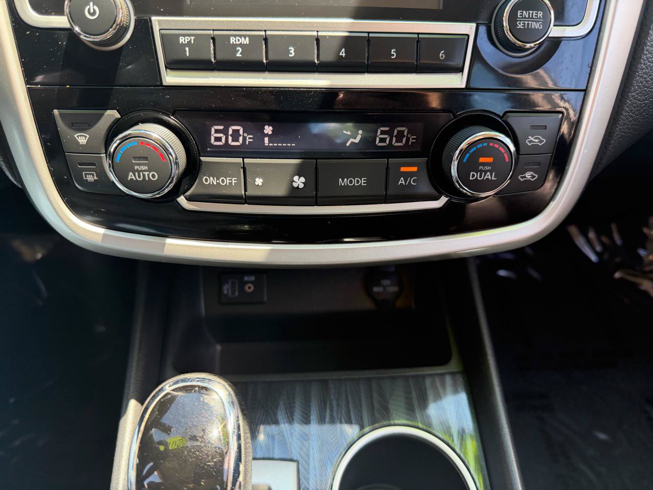 Used 2018 Nissan Altima 2.5 SL FWD image 14