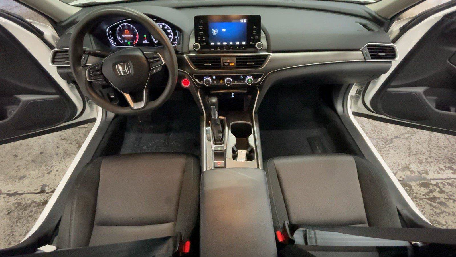 Used 2019 Honda Accord LX image 30