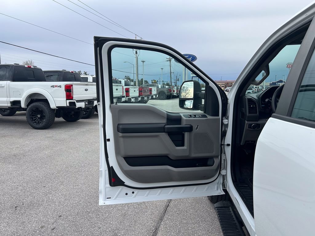 Used 2019 Ford F250 XL w/ Power Equipment Group image 12