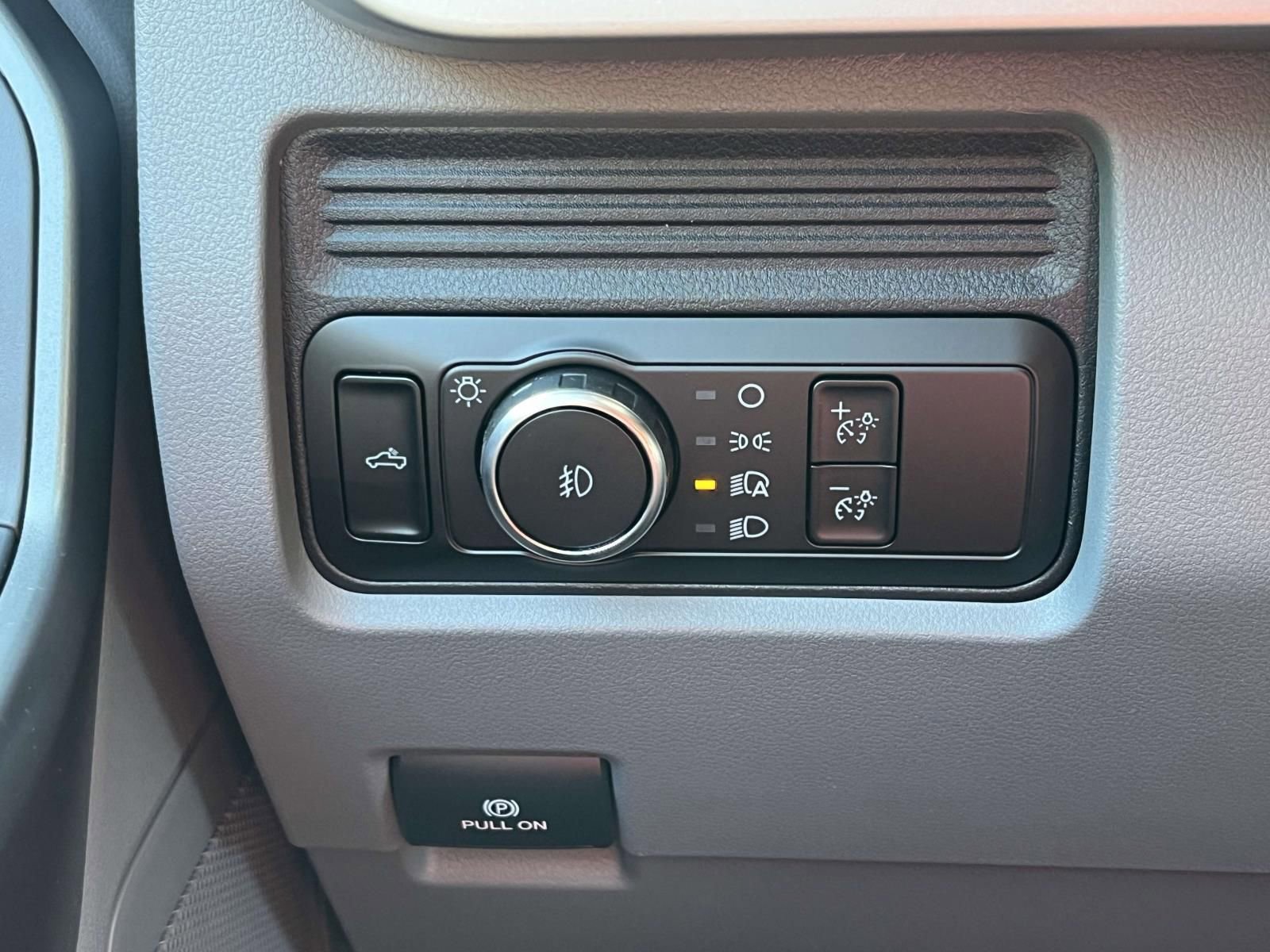 New 2026 Ford F250 XL w/ STX Appearance Package image 20