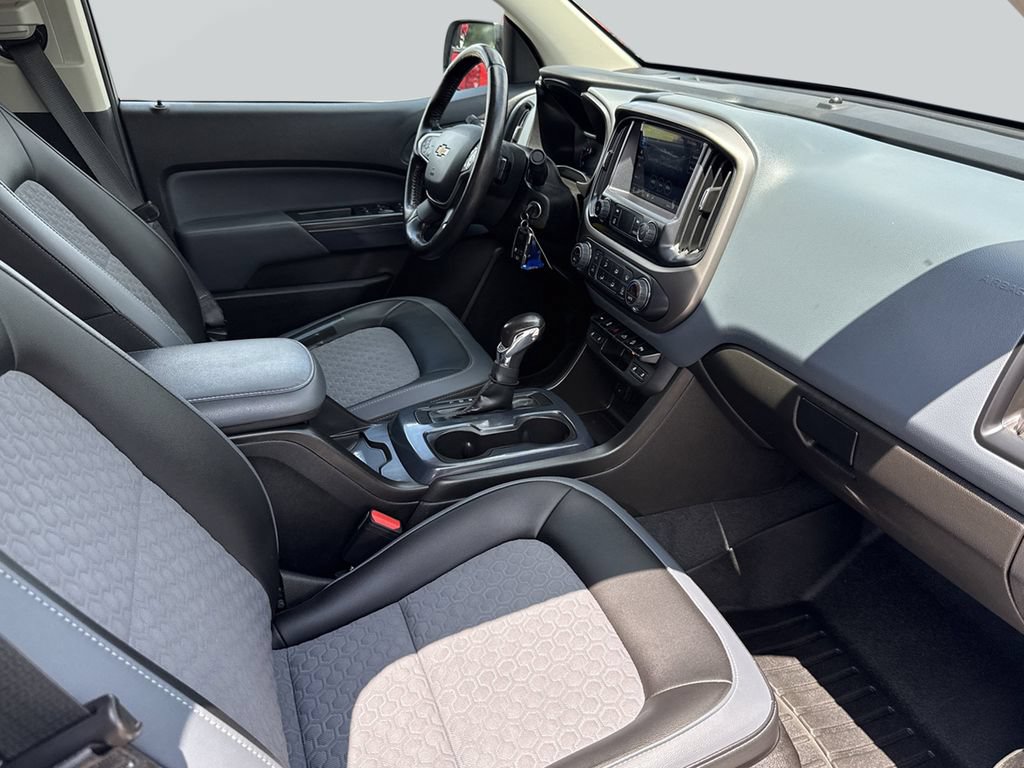 Used 2022 Chevrolet Colorado Z71 AWD/4WD image 21