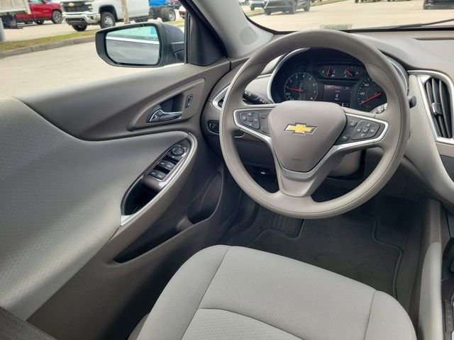 Certified 2022 Chevrolet Malibu LS FWD image 11