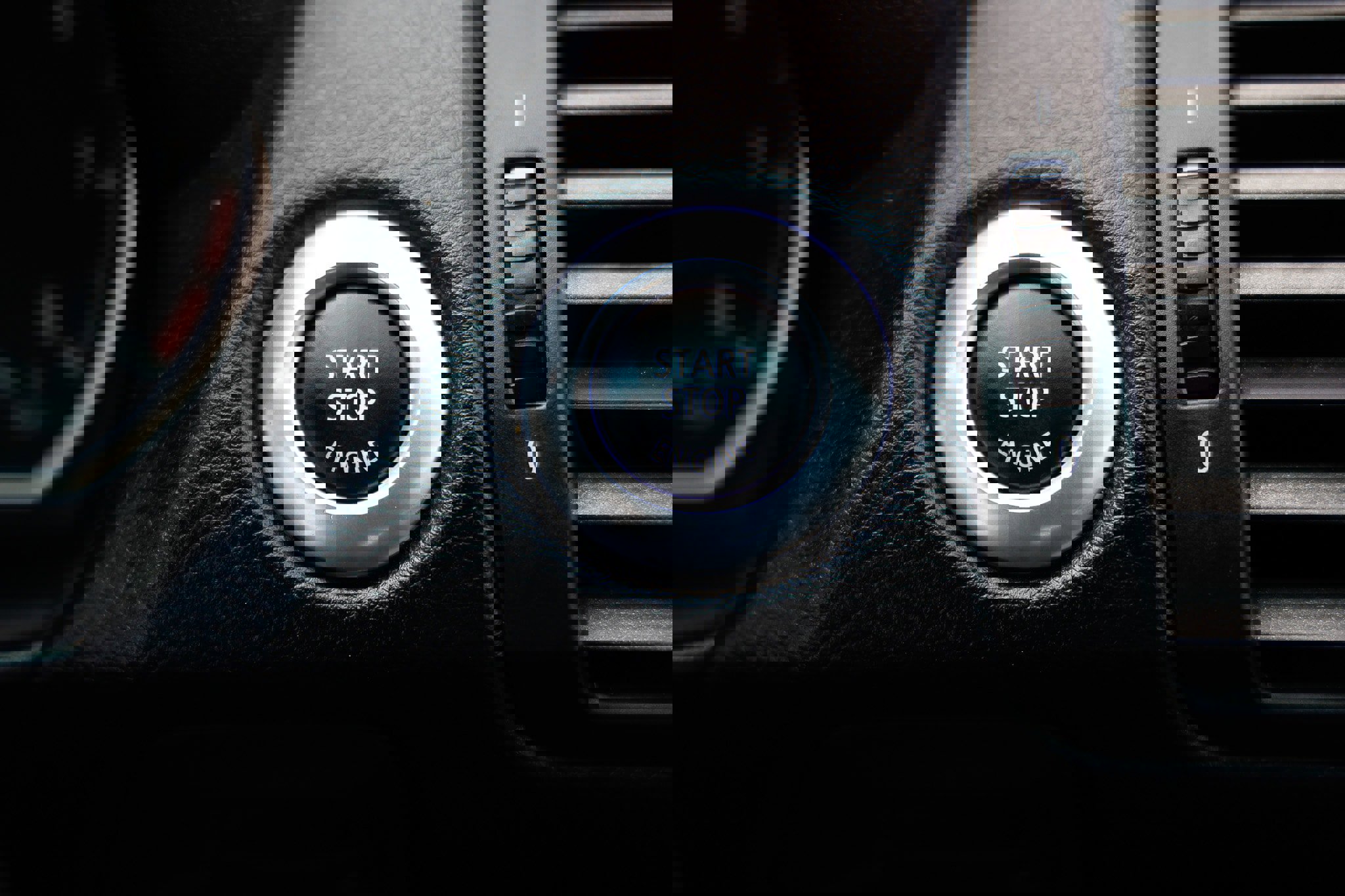 Used 2012 BMW 135i Convertible w/ Premium Pkg RWD image 32