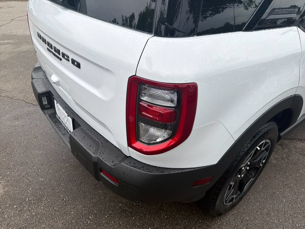 Used 2025 Ford Bronco Sport Outer Banks w/ Outer Banks Tech Package+ AWD/4WD image 41