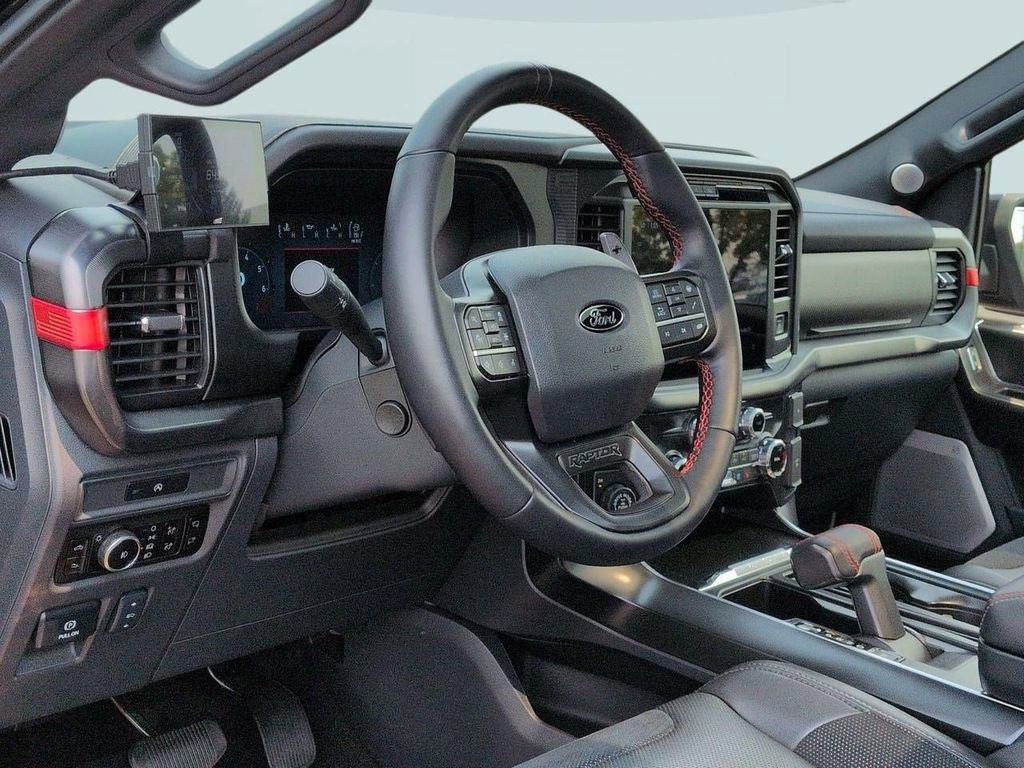 Used 2025 Ford F150 Raptor AWD/4WD image 12