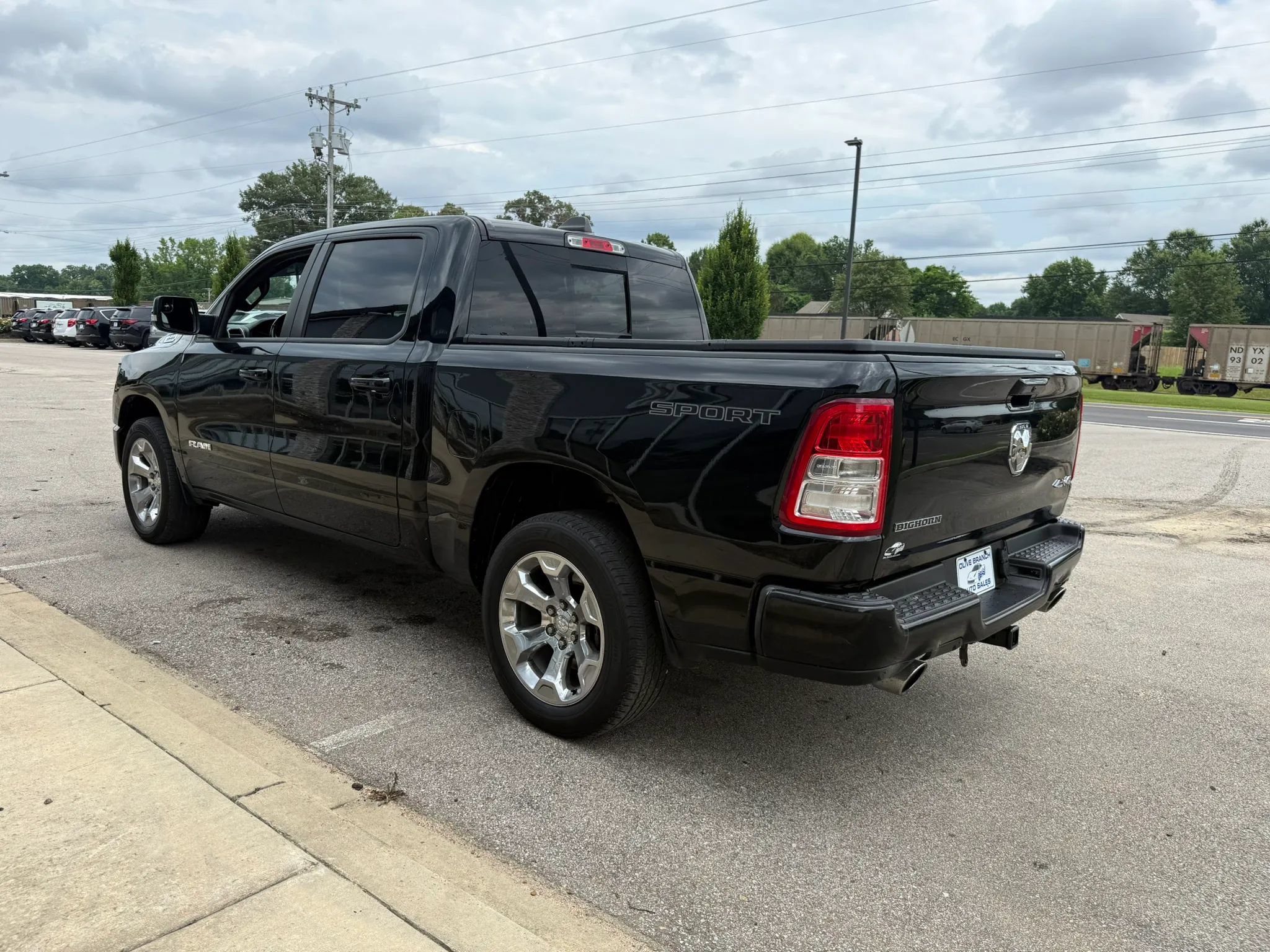 Used 2022 RAM 1500 Big Horn AWD/4WD image 5